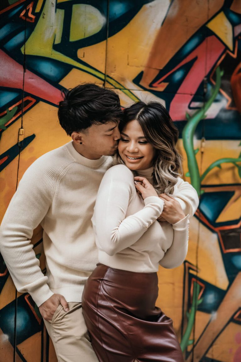 ROMANTIC ENGAGEMENT PHOTOS | BARCELONA
